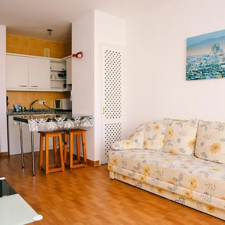 Yucca Park Apartment